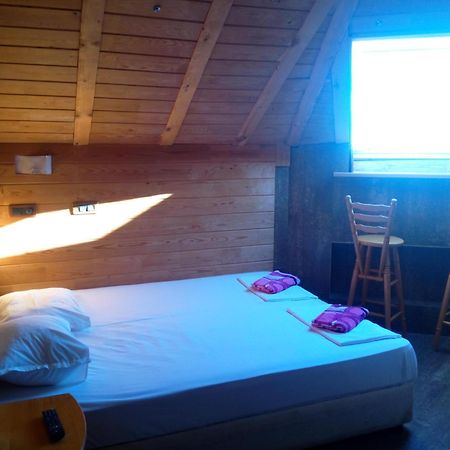 Рони Хотел Hotel Несебър Екстериор снимка