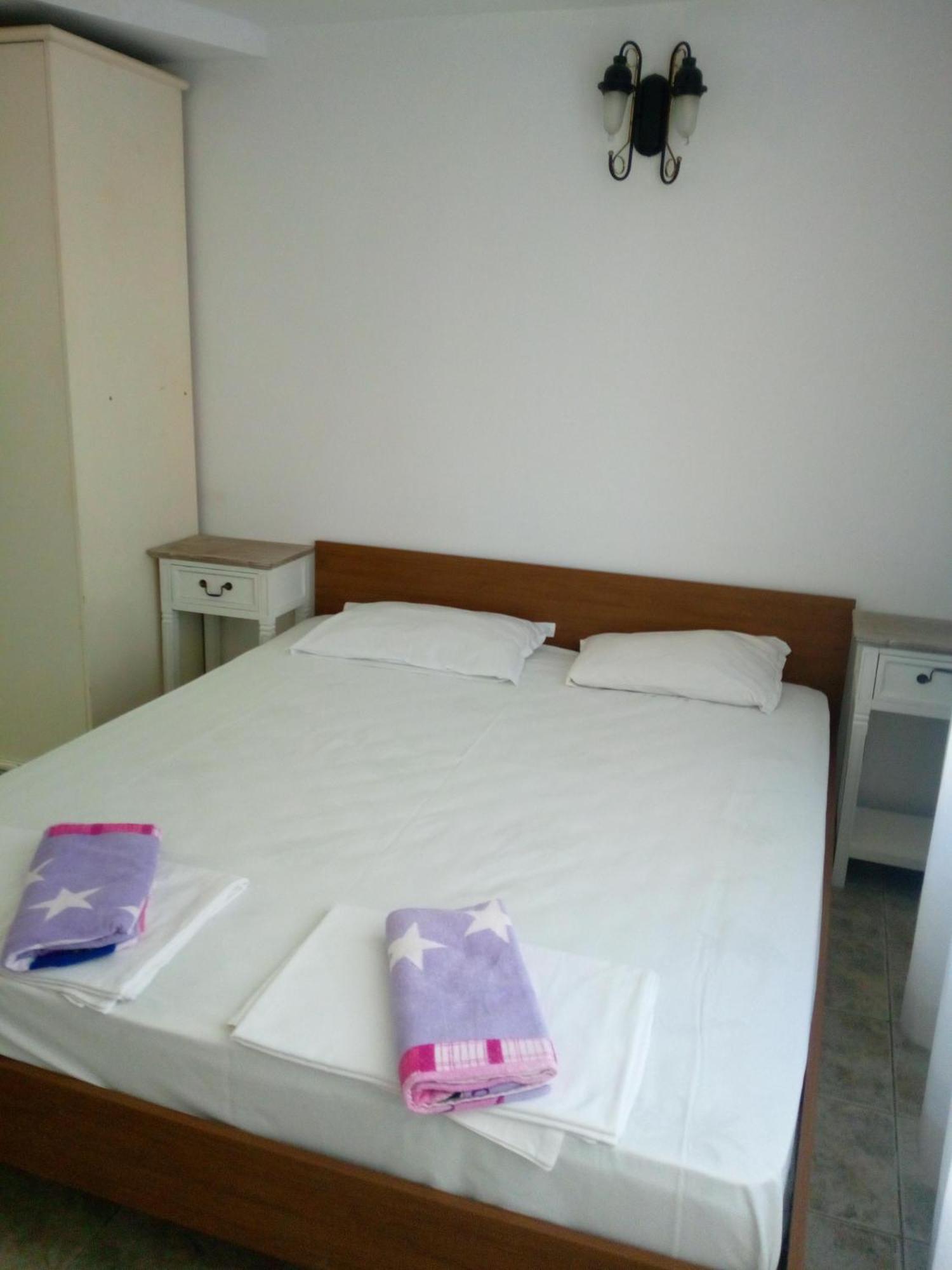 Рони Хотел Hotel Несебър Екстериор снимка