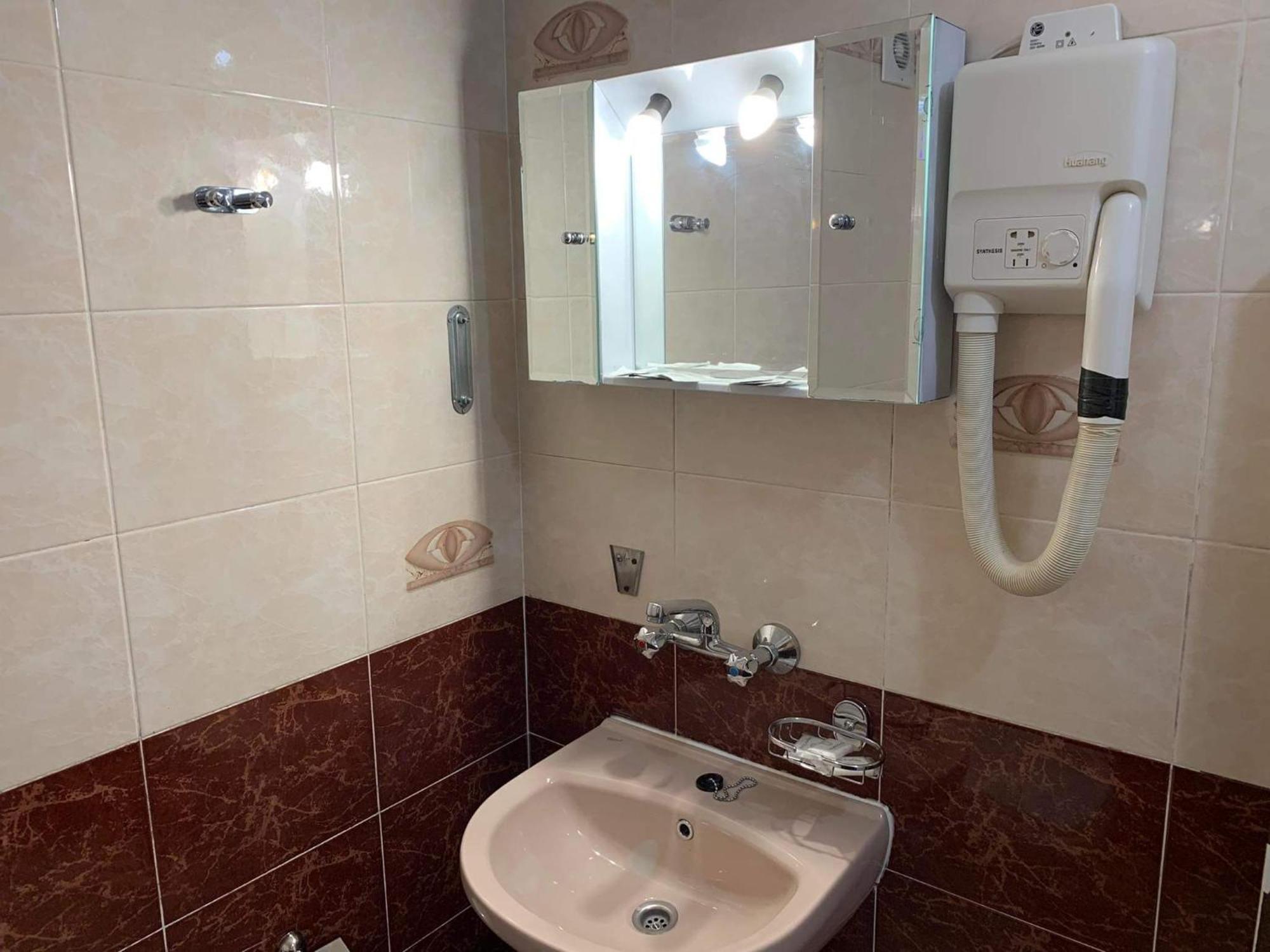 Рони Хотел Hotel Несебър Екстериор снимка